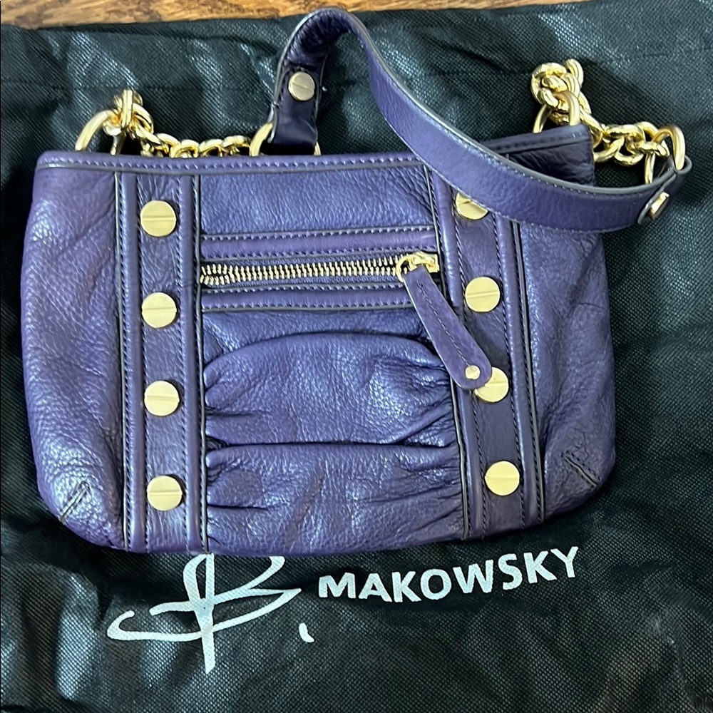 B. Makowsky Purple Leather Women's Bag